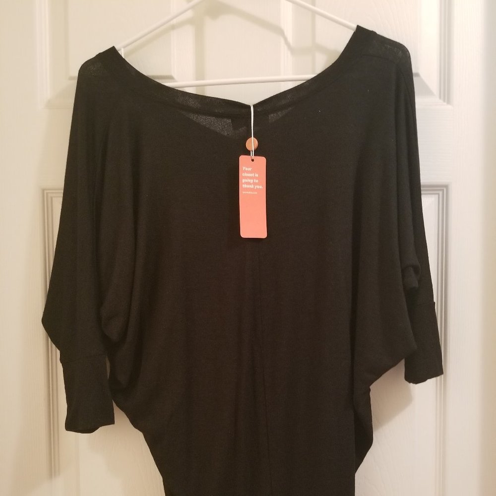 Wantable Black tip with 3/4 sleeves